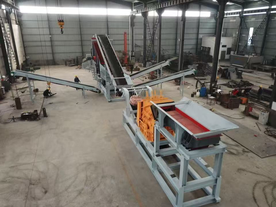 アラブのお客様が中進機械を訪問し、破砕モジュールステーションの受注が高く評価されました✨